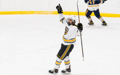 Cyclones signs forward Chase Chapman