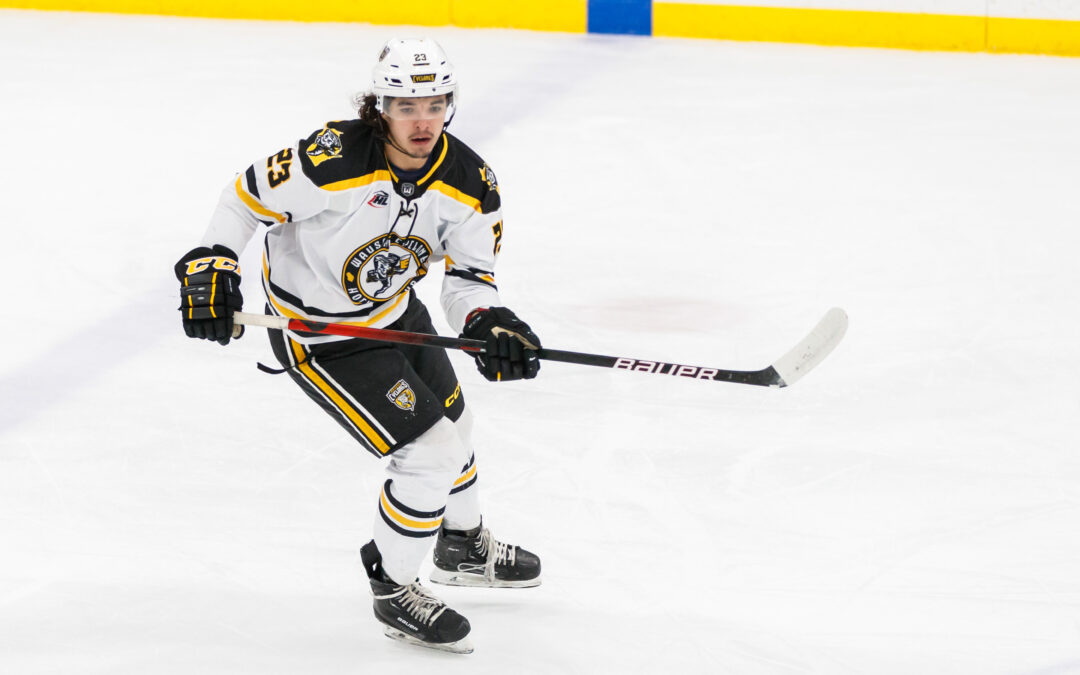 Adam Napravnik makes college commitment