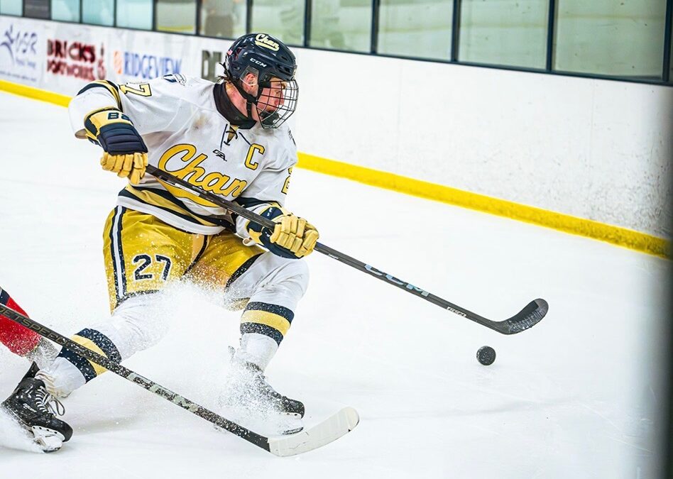 Brady Robbins signs tender agreement