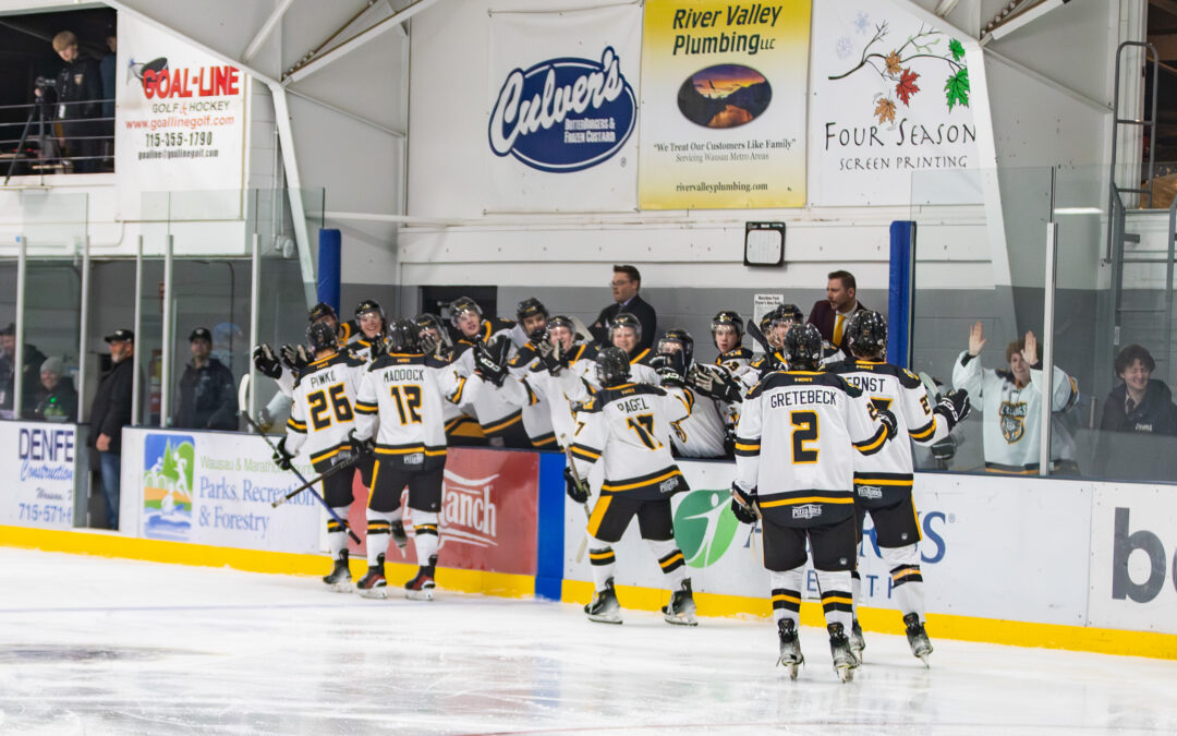 Clones sweep Grizzlies
