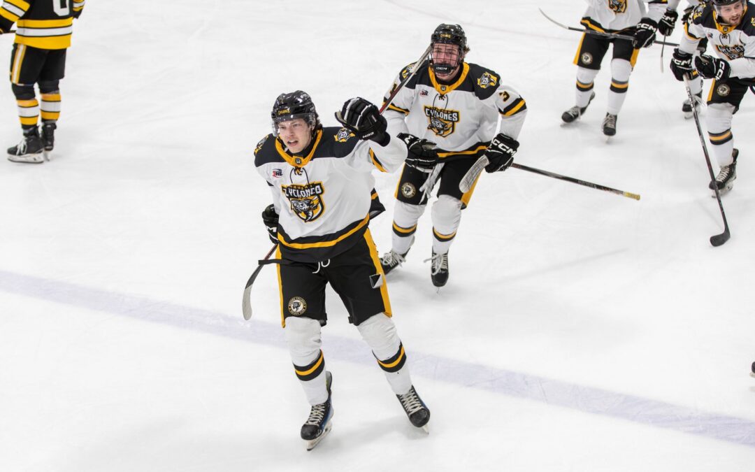 Clones take on Peoria to wrap up the regular season