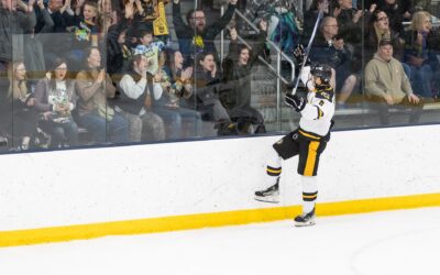 Clones sweep Peoria to close out regular season