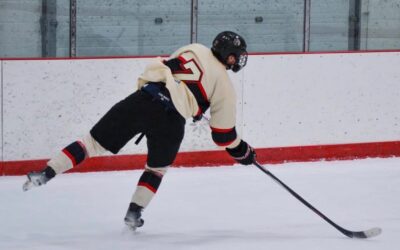 Clones signed forward from Michigan